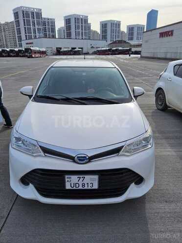 Toyota Corolla Fielder-1