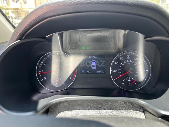 Kia Forte-12