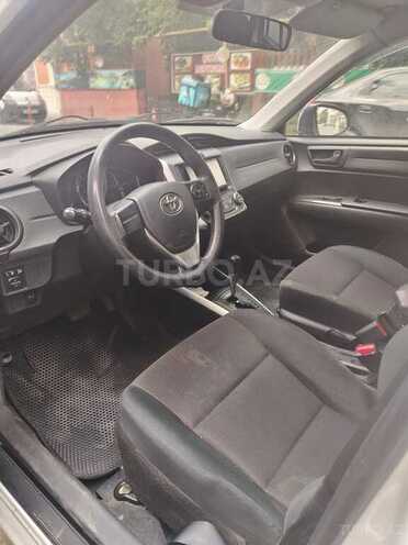 Toyota Corolla Fielder-7