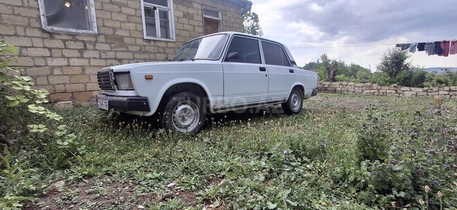 LADA (VAZ) 2107-4