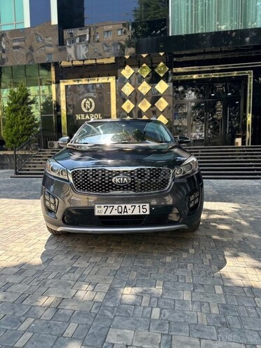 Kia Sorento-1