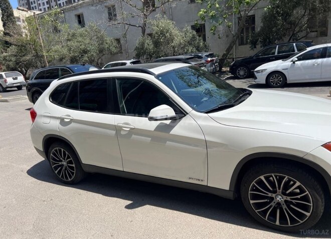 BMW X1-7
