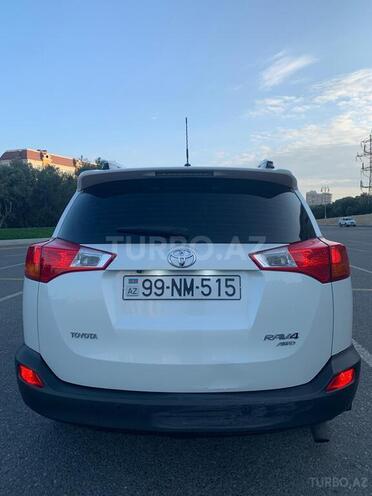 Toyota RAV4-2