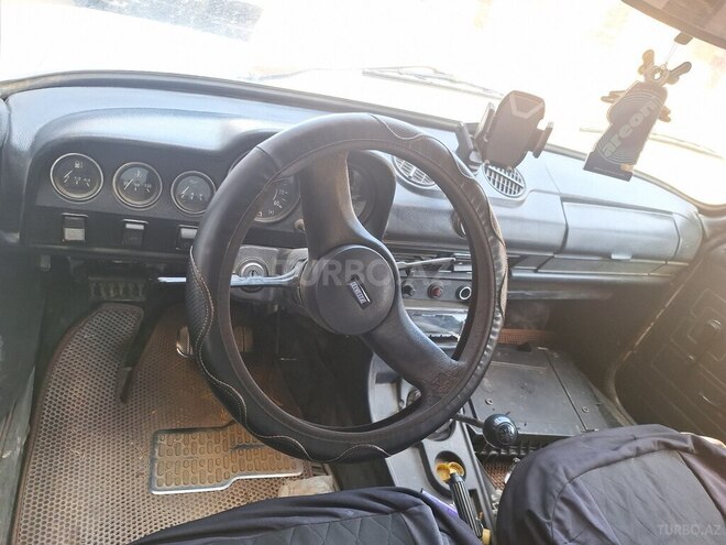 LADA (VAZ) 21011-2