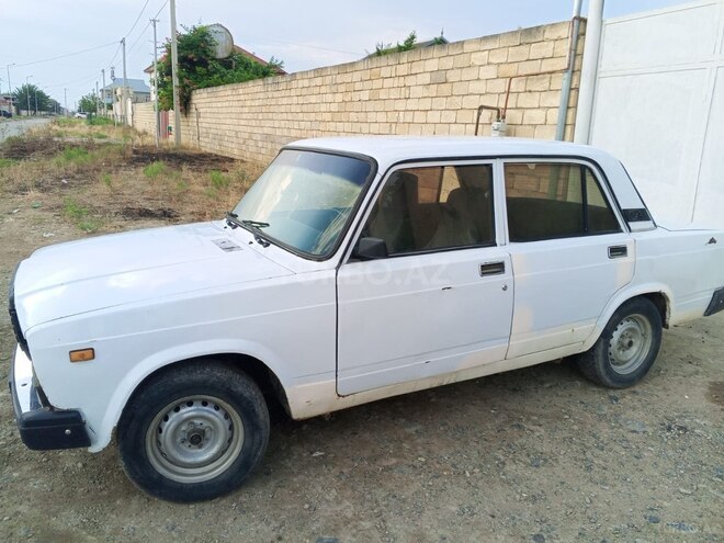 LADA (VAZ) 2107-3