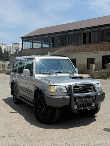Hyundai Galloper-1