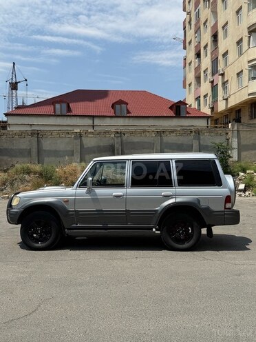 Hyundai Galloper-3