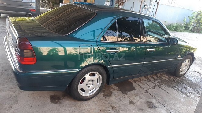 Mercedes C 200-3