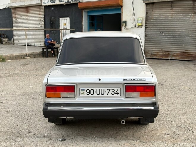 LADA (VAZ) 2107-8