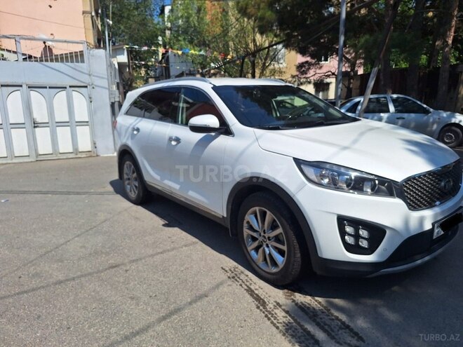Kia Sorento-12