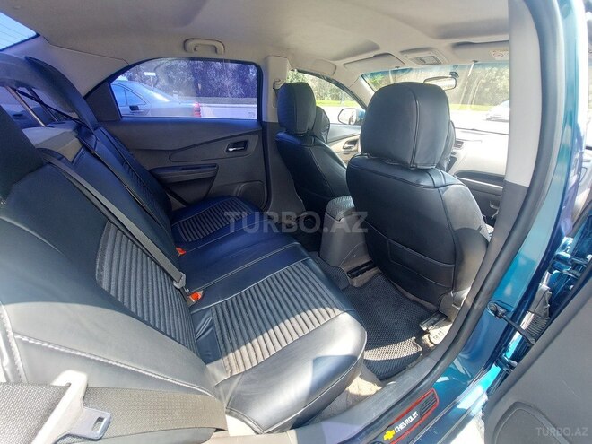 Chevrolet Cobalt-10