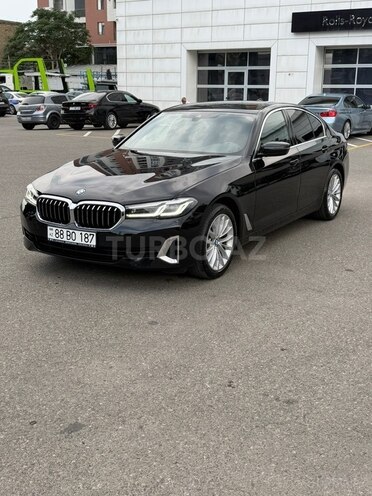 BMW 520-2