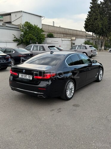 BMW 520-6