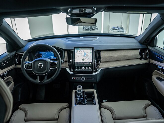 Volvo XC90-3