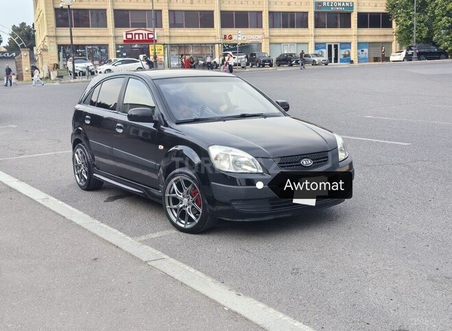 Kia Rio-1