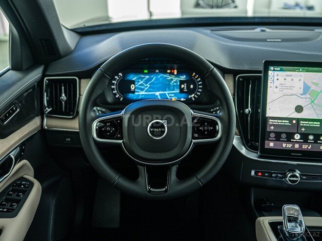 Volvo XC90-10