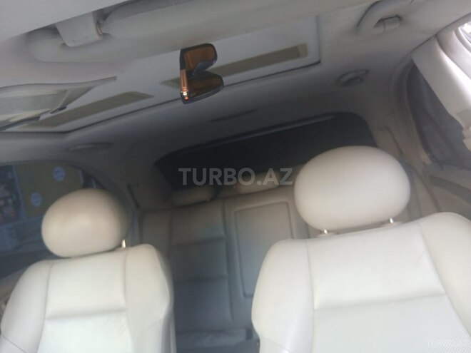 Mercedes C 230-7