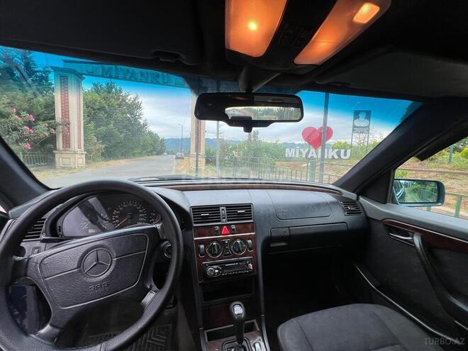 Mercedes C 180-6