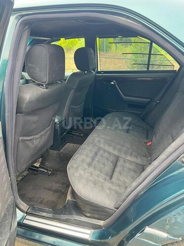 Mercedes C 180-8