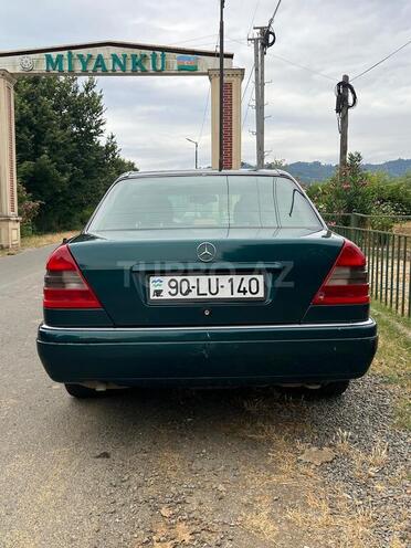 Mercedes C 180-3