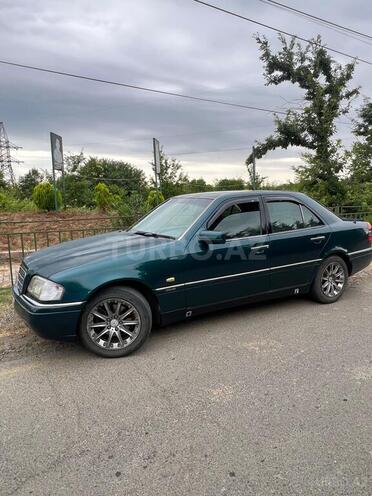 Mercedes C 180-2