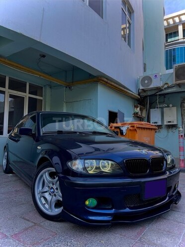 BMW 320-4