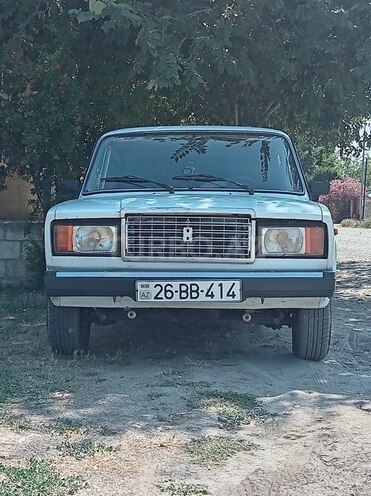 LADA (VAZ) 2107-1