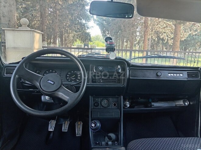 LADA (VAZ) 2107-6