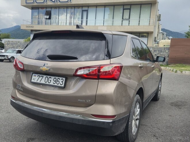 Chevrolet Equinox-5