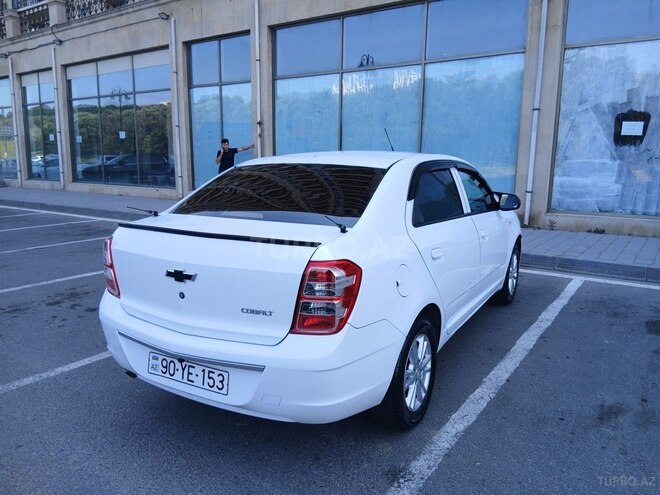 Chevrolet Cobalt-4