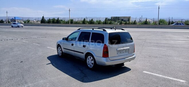 Opel Astra-12
