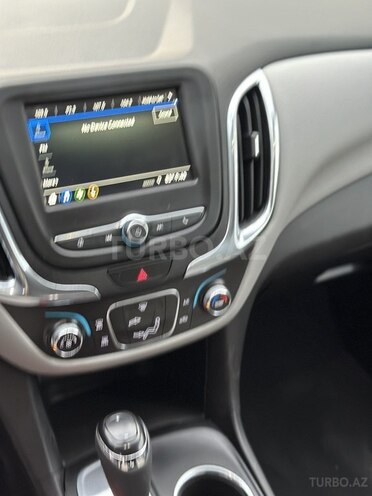 Chevrolet Equinox-8
