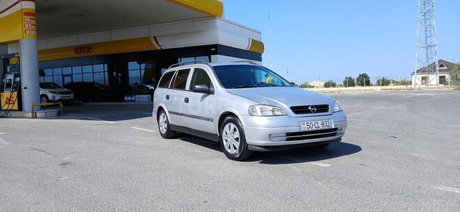 Opel Astra-11