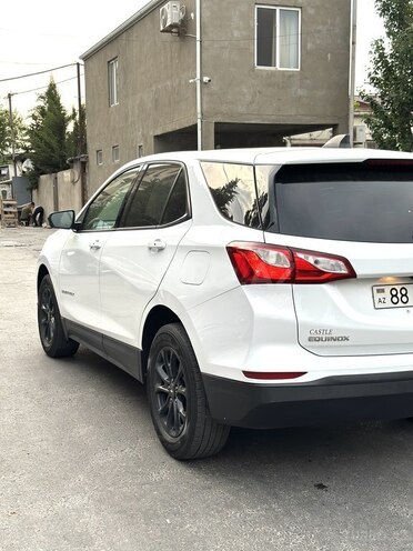 Chevrolet Equinox-5