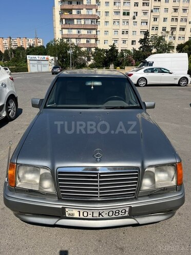 Mercedes 300 E-3