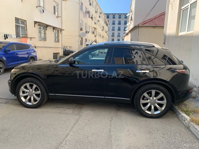 Infiniti FX35-12