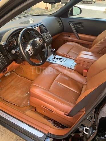 Infiniti FX35-7