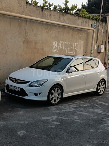 Hyundai i30-7