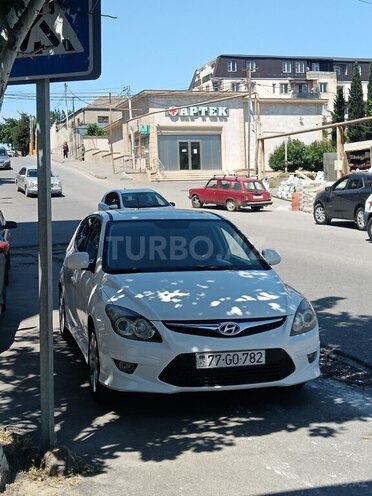 Hyundai i30-10
