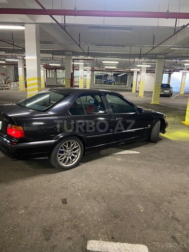 BMW 320-5