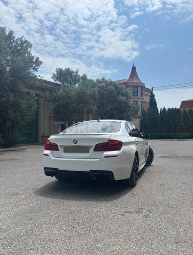 BMW M5-4