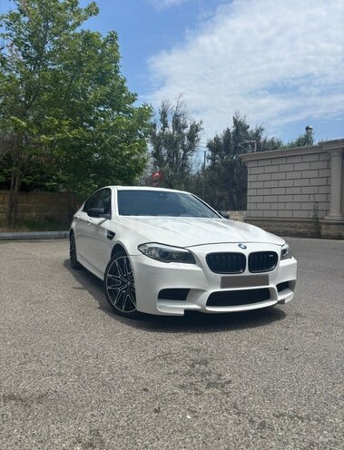 BMW M5-7
