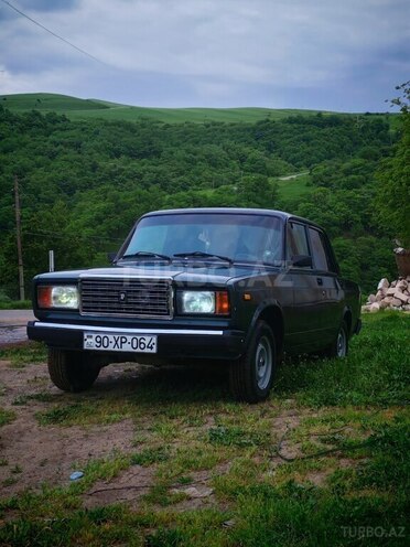 LADA (VAZ) 2107-1