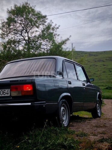 LADA (VAZ) 2107-4