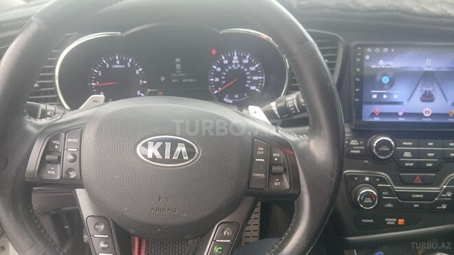 Kia Optima-8