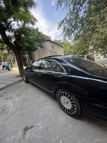 Mercedes S 550-3