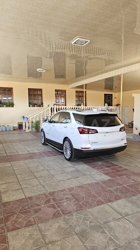 Chevrolet Equinox-8