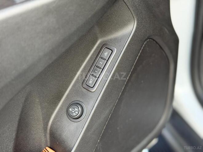 Chevrolet Equinox-14