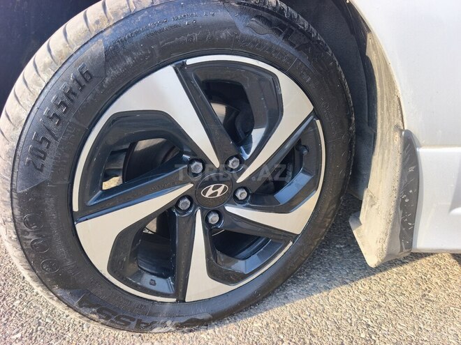 Hyundai i30-6