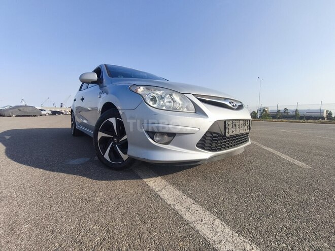 Hyundai i30-20